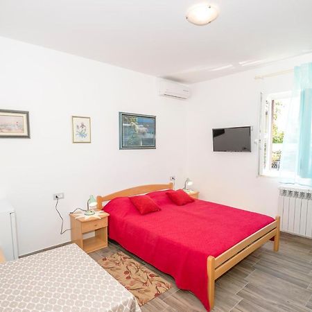 Guest House Ab Adria Home โรวีน ภายนอก รูปภาพ
