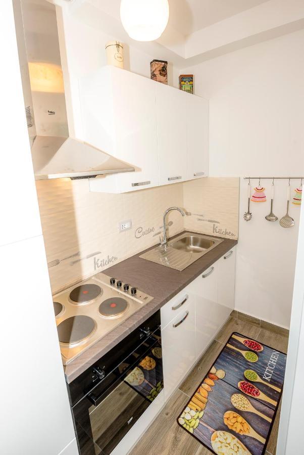 Guest House Ab Adria Home โรวีน ภายนอก รูปภาพ