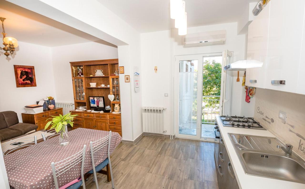 Guest House Ab Adria Home โรวีน ภายนอก รูปภาพ