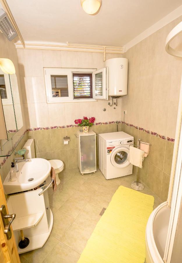Guest House Ab Adria Home โรวีน ภายนอก รูปภาพ
