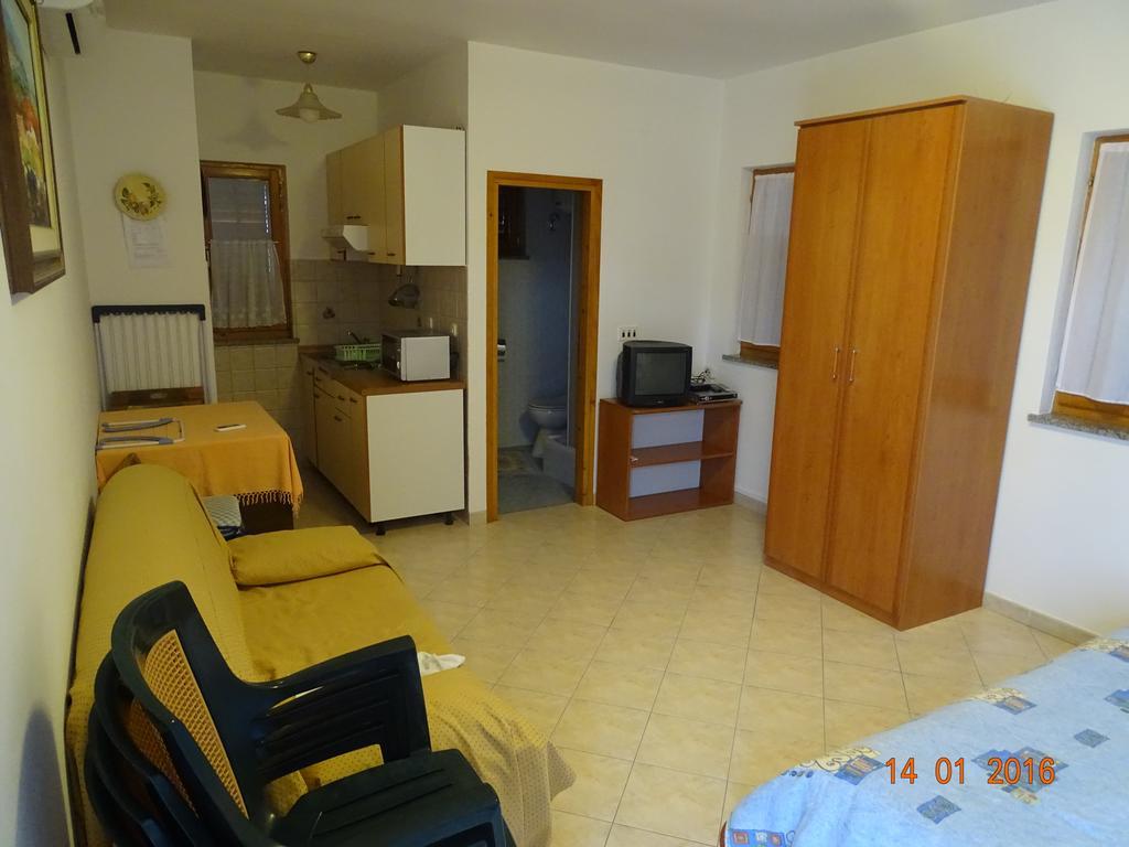 Guest House Ab Adria Home โรวีน ห้อง รูปภาพ