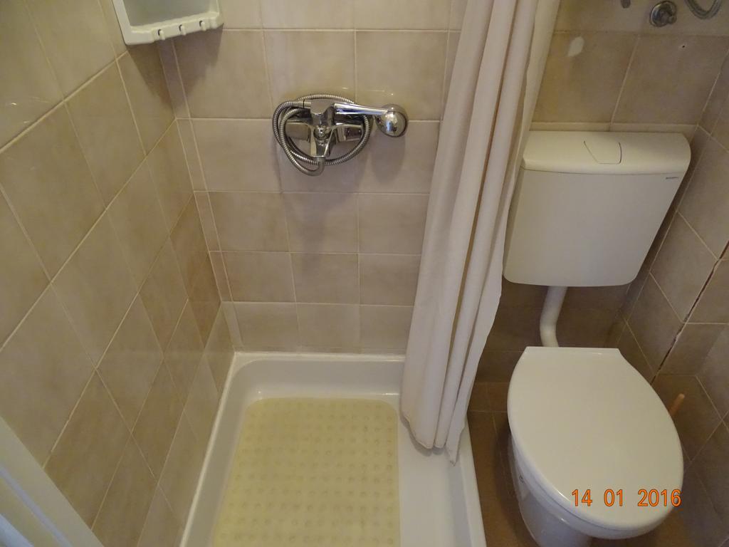 Guest House Ab Adria Home โรวีน ห้อง รูปภาพ