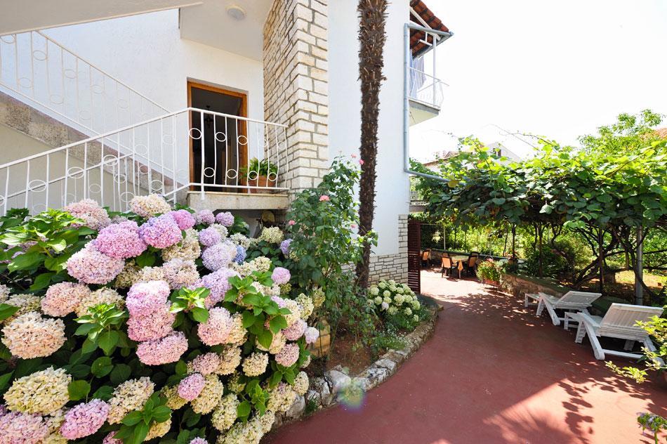 Guest House Ab Adria Home โรวีน ภายนอก รูปภาพ